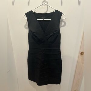 Robert Rodriguez V Neck Black Cocktail Mini Dress Size 6
